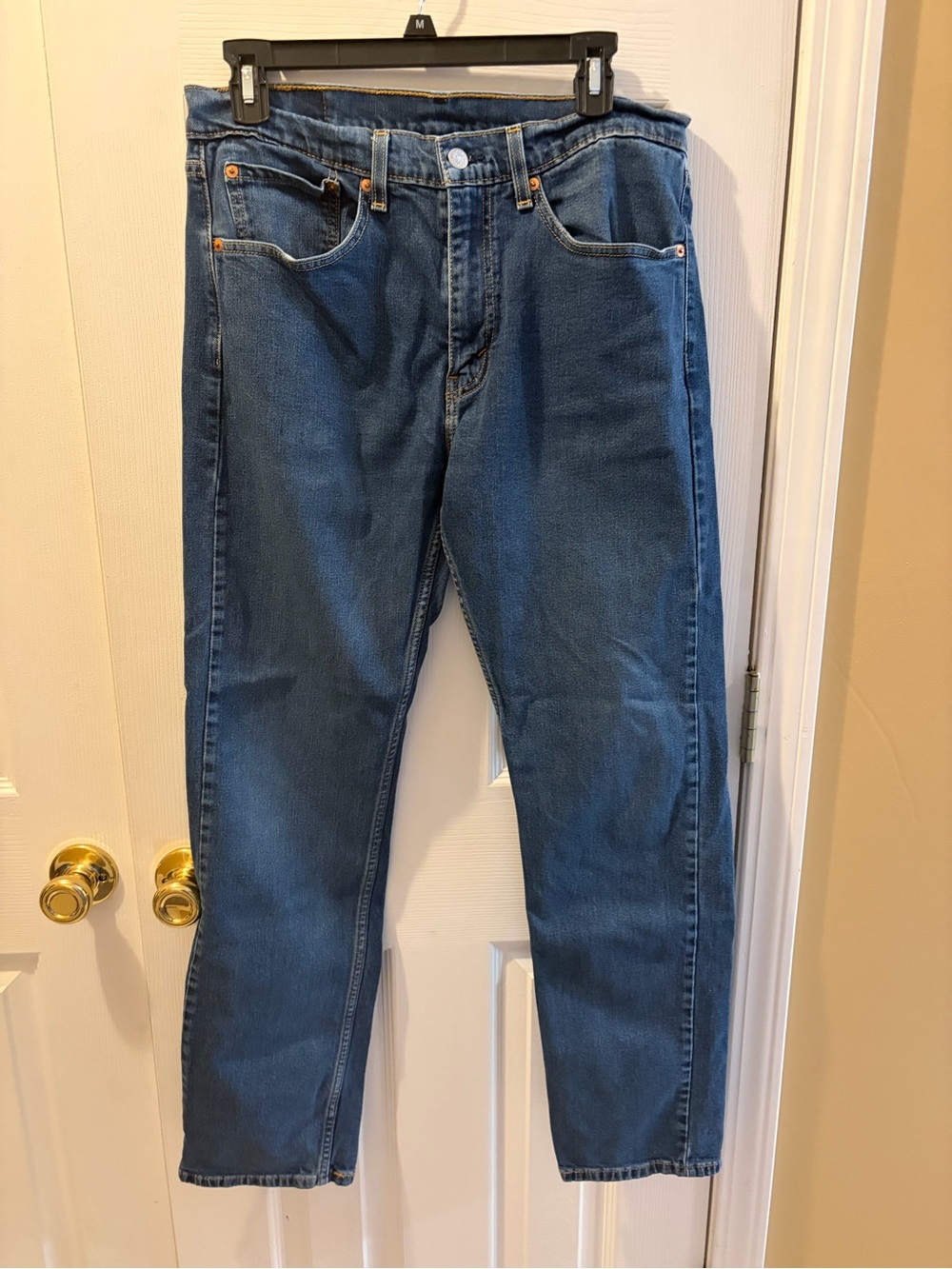 Levi's Men's Dark Blue Relaxed Fit Jeans